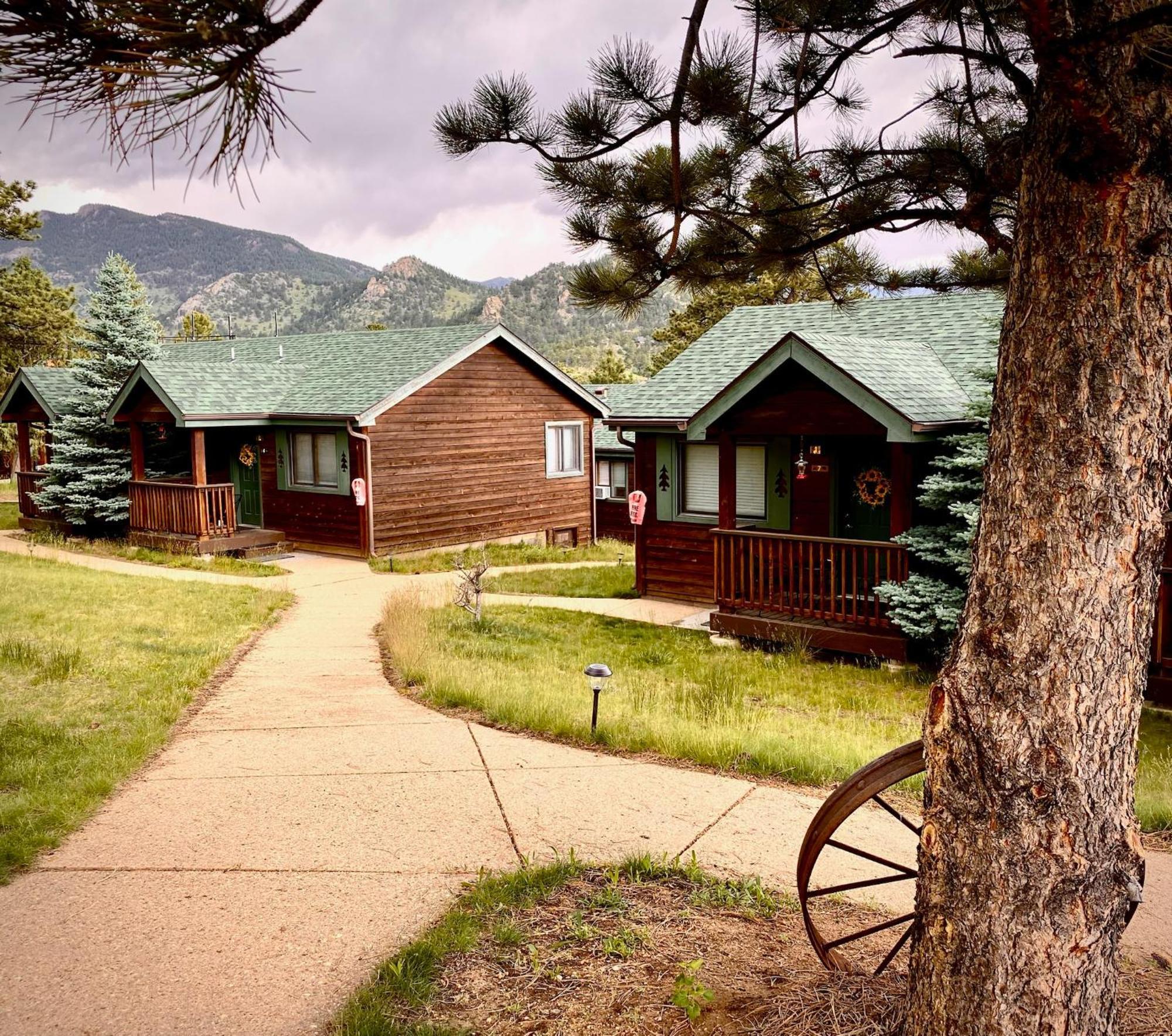 אסטס פארק Mountain Shadows Resort מראה חיצוני תמונה